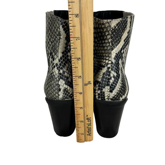 BLONDO QUE SNAKE PRINT LEATHER WATERPROOF BOOTIES IN BLACK NWOB SIZE 6.5M - Picture 8 of 12